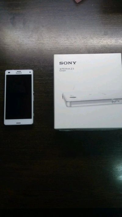 Лот: 9498213. Фото: 1. Sony Xperia z3 Compact. Смартфоны