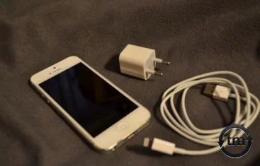 Лот: 3258032. Фото: 1. Продам iPhone 5 16Gb White. Смартфоны