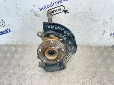 Лот: 25628524. Фото: 1. поворотный кулак toyota corolla... Двигатель и элементы двигателя