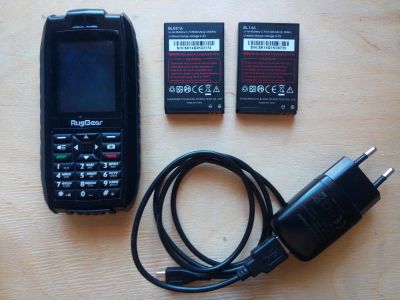 Лот: 8003393. Фото: 1. Защищенный телефон RugGear RG128... Кнопочные мобильные телефоны