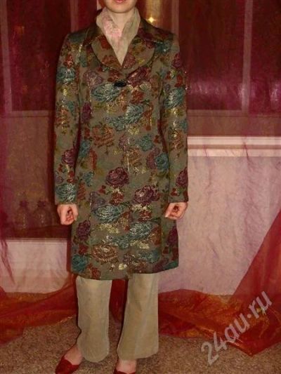 Лот: 272944. Фото: 1. пальто новое!!!:) 42 44 обмен... Верхняя одежда