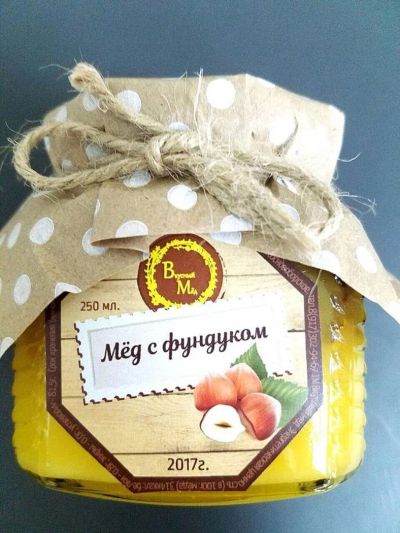 Лот: 11422201. Фото: 1. Мёд с фундуком и изюмом. Мёд, продукты пчеловодства
