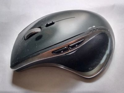 Лот: 14483586. Фото: 1. Мышь беспроводная Logitech perfomance... Клавиатуры и мыши