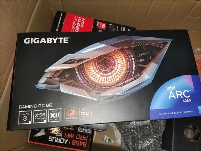 Лот: 24396533. Фото: 1. Видеокарта intel Arc A380 Gaming... Видеокарты