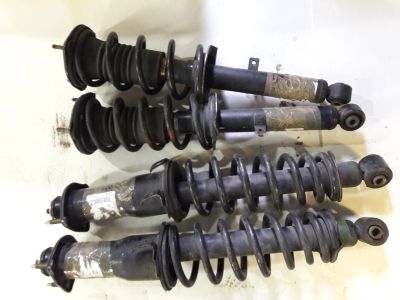 Лот: 14567110. Фото: 1. Стойки Toyota Altezza. Ходовая, подвеска, рулевое управление
