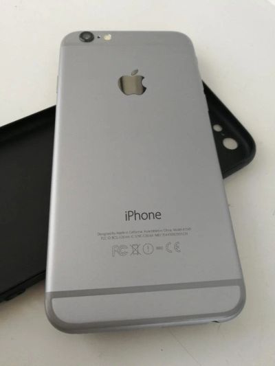 Лот: 10312740. Фото: 1. iPhone 6 16GB Space Gray. Смартфоны