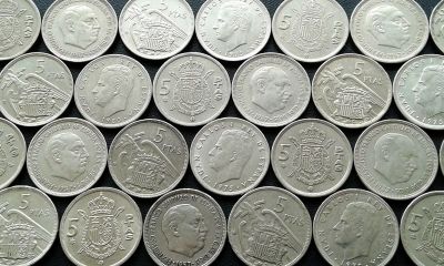 Лот: 12122542. Фото: 1. Испания.( 5pt ) 18 монет - одним... Наборы монет