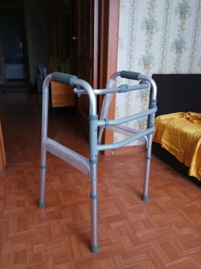 Лот: 12535627. Фото: 1. Ходунки для пожилых. Реабилитация, уход за больными