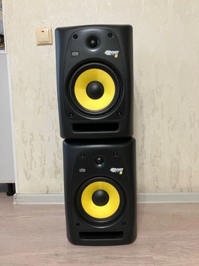 Лот: 25620386. Фото: 1. Мониторы KRK Rokit 8 rpg2. Эстрадная акустика и усилители