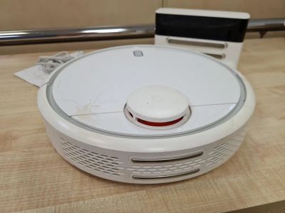 Лот: 19269730. Фото: 1. Xiaomi Mi Robot Vacuum Cleaner. Пылесосы, паровые швабры