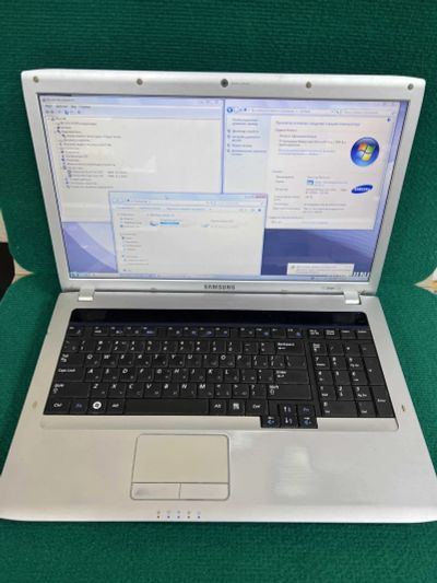 Лот: 18623526. Фото: 1. Ноутбук Samsung R730. Ноутбуки