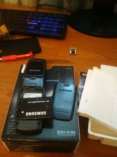 Лот: 12525685. Фото: 1. Samsung sgh-x160 состояние не... Кнопочные мобильные телефоны