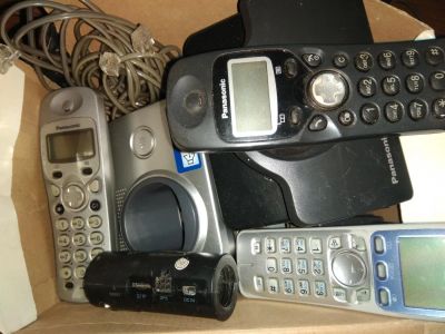 Лот: 11001853. Фото: 1. Радиотелефон Panasonic 3 штуки... DECT и радиотелефоны