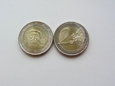 Лот: 14984379. Фото: 1. Франция 2 евро 2012 " аббат Пьер... Европа