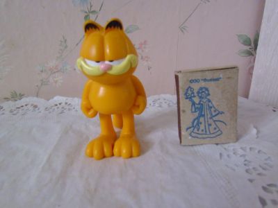 Лот: 12594615. Фото: 1. Кот пластиковый, 8 см. Игрушки