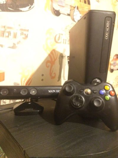 Лот: 12106533. Фото: 1. Xbox 360. Игровые приставки, консоли