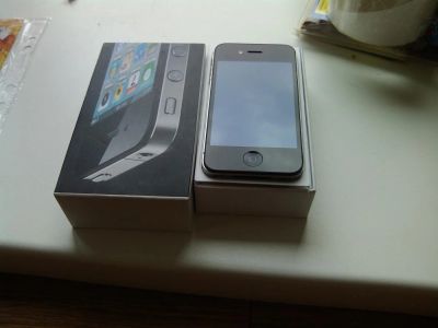 Лот: 4594593. Фото: 1. iphone 4 32 gb продажа обмен. Смартфоны