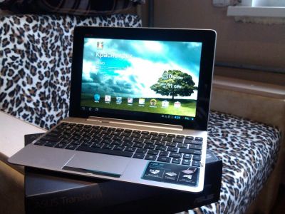 Лот: 3163488. Фото: 1. Asus transformer pad tf300tg 16gb... Планшеты