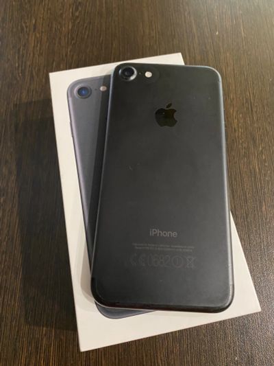 Лот: 19346323. Фото: 1. Apple iPhone 7. Смартфоны