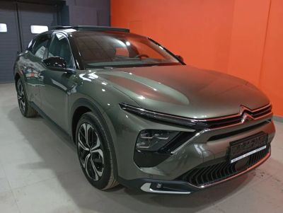 Лот: 24424505. Фото: 1. Citroen C5 X 1.6 AT (175 л.с... Автомобили