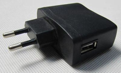 Лот: 10055222. Фото: 1. ЗУ cетевое 220v, без кабеля, USB... Зарядные устройства, блоки питания, адаптеры сетевые для смартфонов