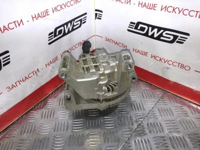 Лот: 19380362. Фото: 1. Генератор Mazda Premacy CREW LF-DE... Двигатель и элементы двигателя
