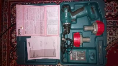 Лот: 8252976. Фото: 1. Продам шуруповерт Makita 6281D... Электроинструмент