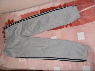 Лот: 1368232. Фото: 1. Спортивные штаны Adidas. Брюки, джинсы, шорты