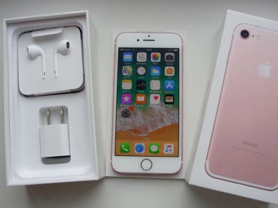 Лот: 3893419. Фото: 1. Apple iPhone 7 - 128Gb Rose Gold... Смартфоны