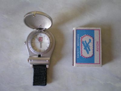 Лот: 11660045. Фото: 1. Часы походные, карманные. Оригинальные наручные часы