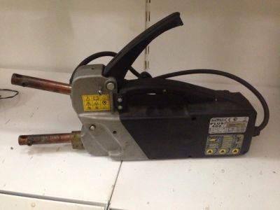 Лот: 8048720. Фото: 1. Пистолет точечной сварки Blueweld... Сварочные аппараты