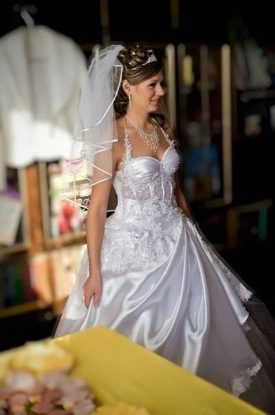 Лот: 13889323. Фото: 1. Платье свадебное. Свадебные платья
