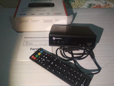 Лот: 16716704. Фото: 1. цифровая dvb-t2 приставка с тюнером... Цифровое, спутниковое ТВ
