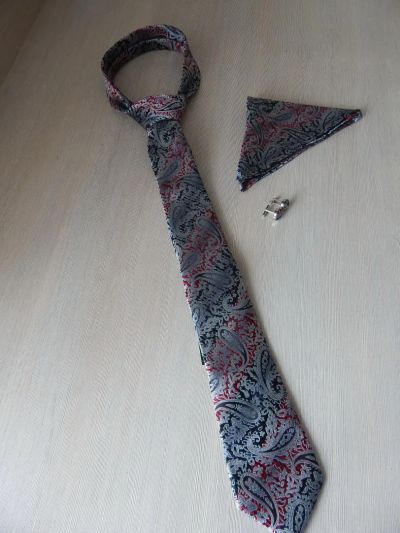 Лот: 10015541. Фото: 1. Набор галстук, запонки, платок... Галстуки