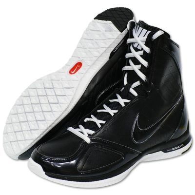 Лот: 5758103. Фото: 1. Кроссовки Nike WMNS ZOOM 38 размер. Кеды, кроссовки, слипоны