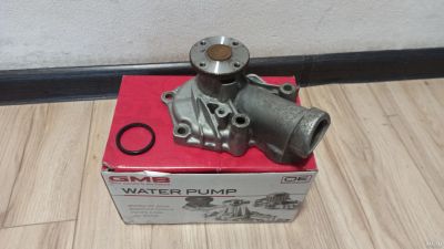 Лот: 17281059. Фото: 1. Помпа Mitsubishi Outlander 4g69... Двигатель и элементы двигателя