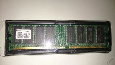 Лот: 5561312. Фото: 1. Samsung DIMM DDR 400MHz PC3200U-30440-A1... Оперативная память