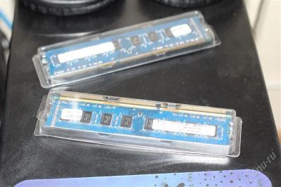 Лот: 919035. Фото: 1. DIMM DDR-III 2х2Gb Hynix (1333Mhz... Оперативная память