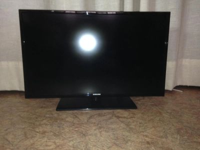 Лот: 7378527. Фото: 1. Продам ТВ Samsung 32" UE32EH4003W. Телевизоры