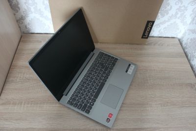 Лот: 16137865. Фото: 1. Узкие рамки! 15.6" Ноутбук Lenovo... Ноутбуки