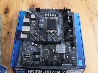 Лот: 23954427. Фото: 1. Материнская плата Asrock H610M-HDV... Материнские платы