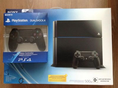 Лот: 3780362. Фото: 1. Sony Playstation 4. Игровые приставки, консоли