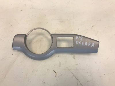 Лот: 21708407. Фото: 1. накладка торпедо Skoda Octavia... Кузов