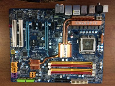 Лот: 9218391. Фото: 1. Материнская плата GigaByte GA-X48-DQ6... Материнские платы