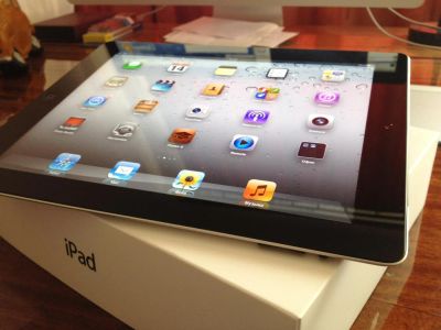 Лот: 7285795. Фото: 1. iPad 2. Планшеты