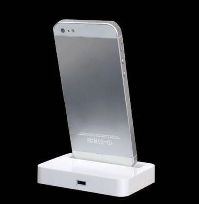 Лот: 3877473. Фото: 1. Док станция зарядное для ipod... Зарядные устройства, блоки питания, адаптеры сетевые для смартфонов