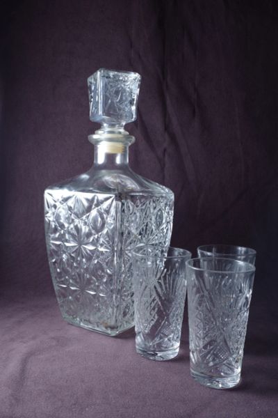 Лот: 18414457. Фото: 1. Графин хрустальный + 3 стопки. Кувшины, графины