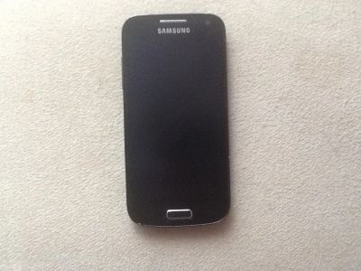 Лот: 4248418. Фото: 1. Samsung galaxy s 4 mini black... Смартфоны