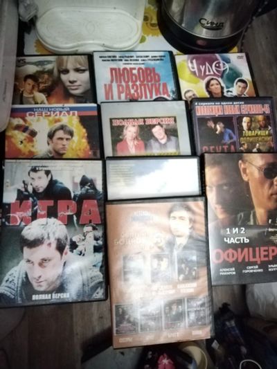 Лот: 21377417. Фото: 1. DVD диски с сериалами(одним лотом... Видеозаписи, фильмы