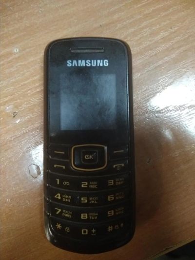Лот: 11467761. Фото: 1. Телефон Samsung GT-E1080i (10447... Кнопочные мобильные телефоны